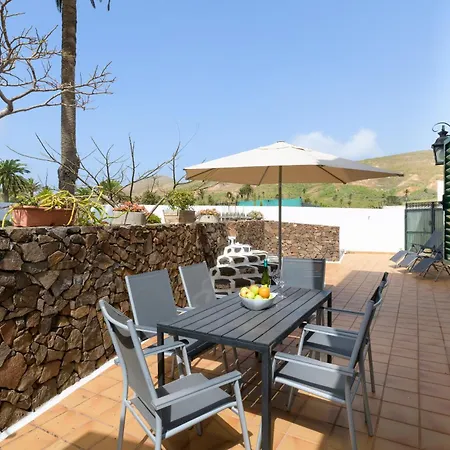 Casa Crisana Vakantiehuis Haría